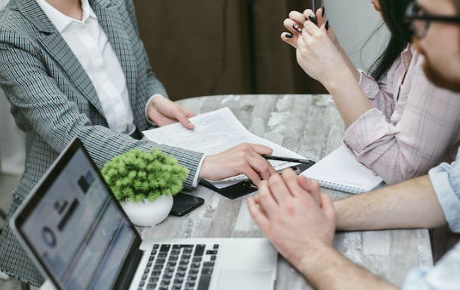 Lauth Investigations International | Navigating Legal and Ethical Challenges in Employee Investigations Navigating Legal and Ethical Challenges in Employee Investigations