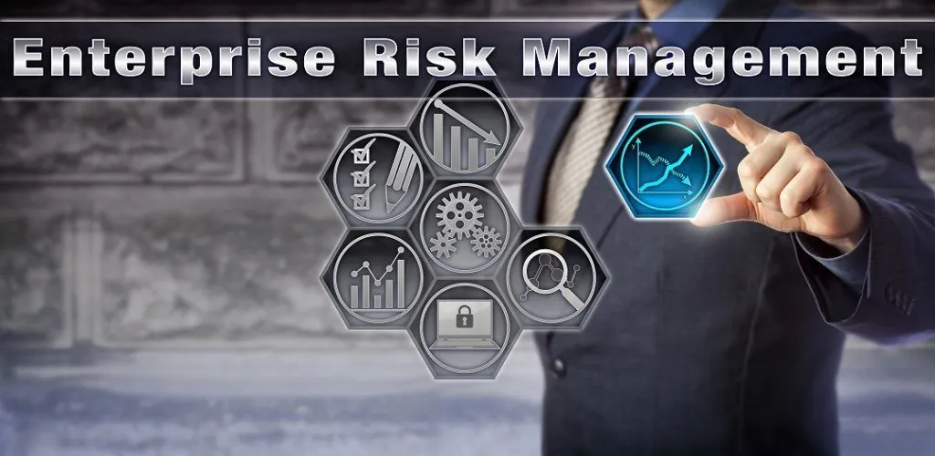 Why is integrating comprehensive risk management effective for holistic protection | Private Investigators Near Me