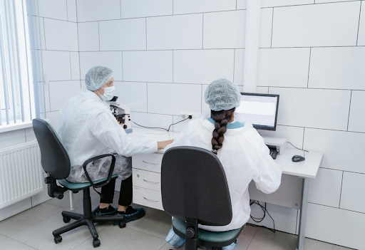 Lauth Investigations International | When Political Speech Becomes a Workplace Threat: EEO Risk and Investigation Protocol