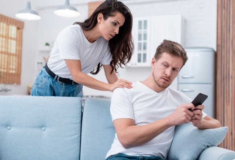 Lauth Investigations International | Romance Fraud Proof Checklist What We Look For Before You Confront Them Lauth Investigations International | Romance Fraud Proof Checklist What We Look For Before You Confront Them