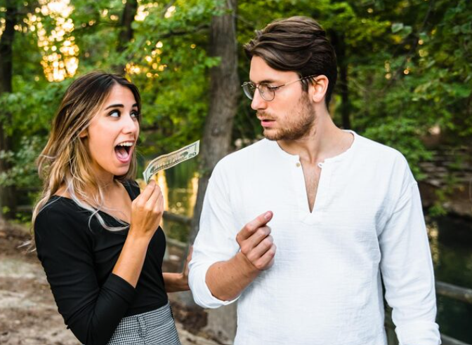 Lauth Investigations International | This Week In Romance Fraud The Early Signs Most People Miss Lauth Investigations International | This Week In Romance Fraud The Early Signs Most People Miss